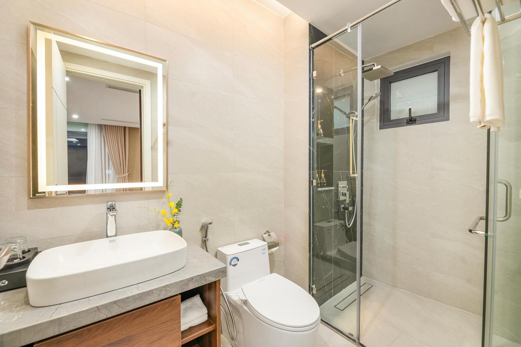 Gilson Hanoi Hotel Exterior photo